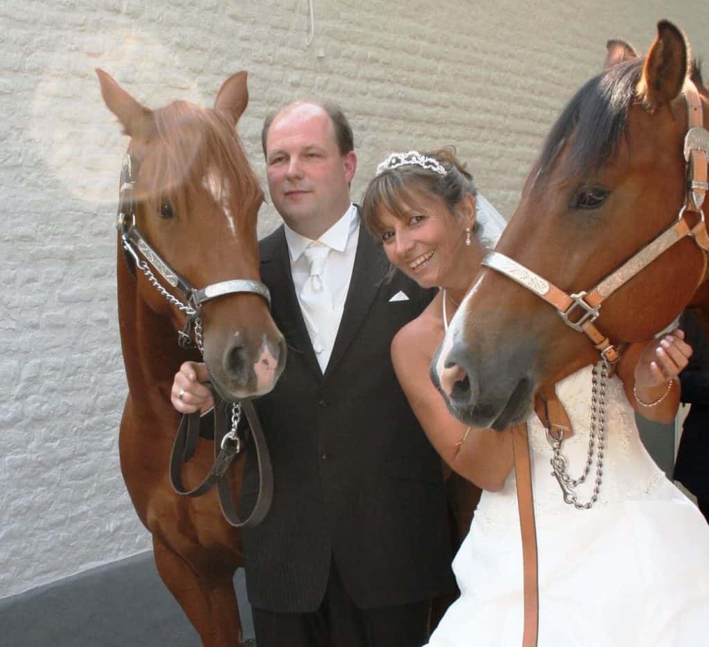 Ein Bild von unserer Hochzeit mit den Pferden