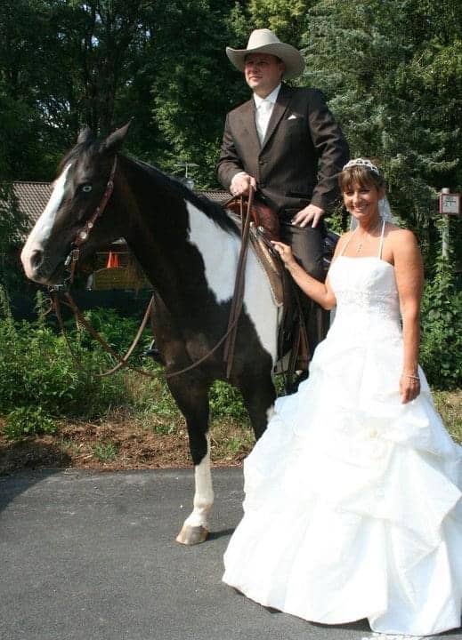 Bild von der Hochzeit von vor 10 Jahren mit Pferd